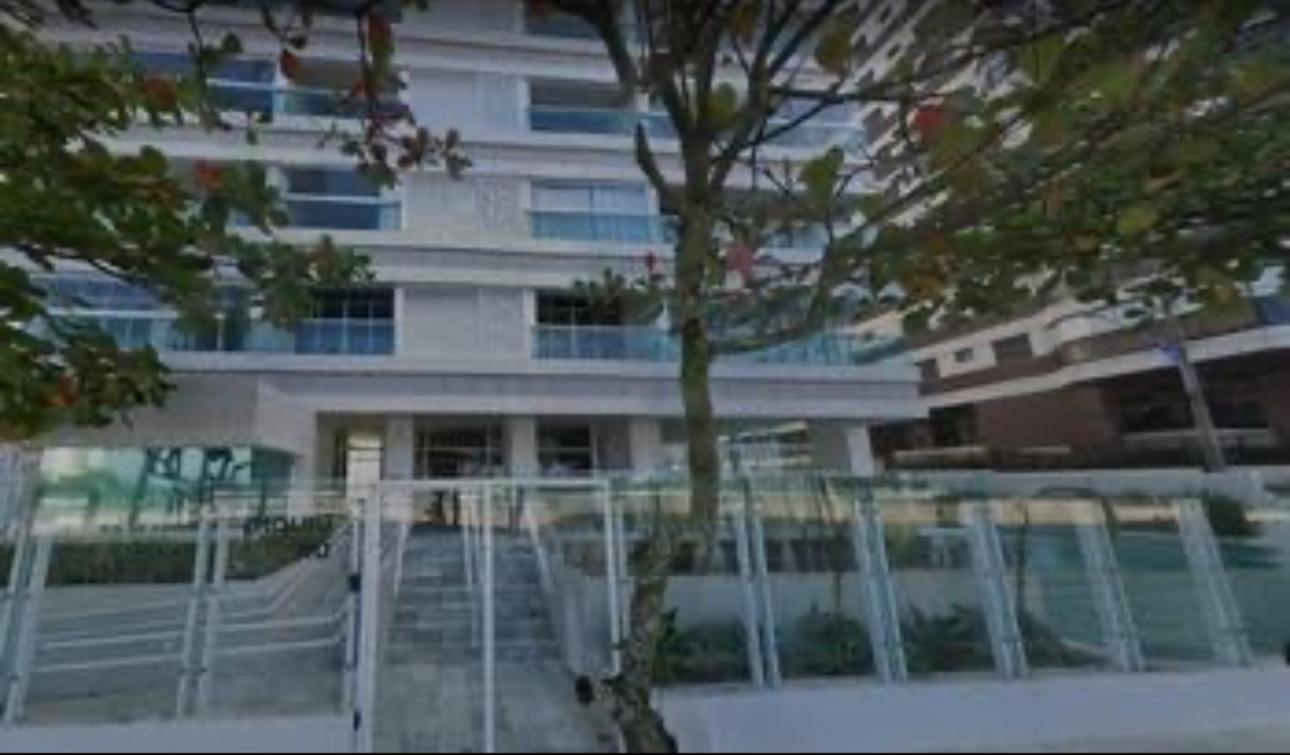 גוארויה Apartamento Vista Para O Mar E Pe Na Areia מראה חיצוני תמונה
