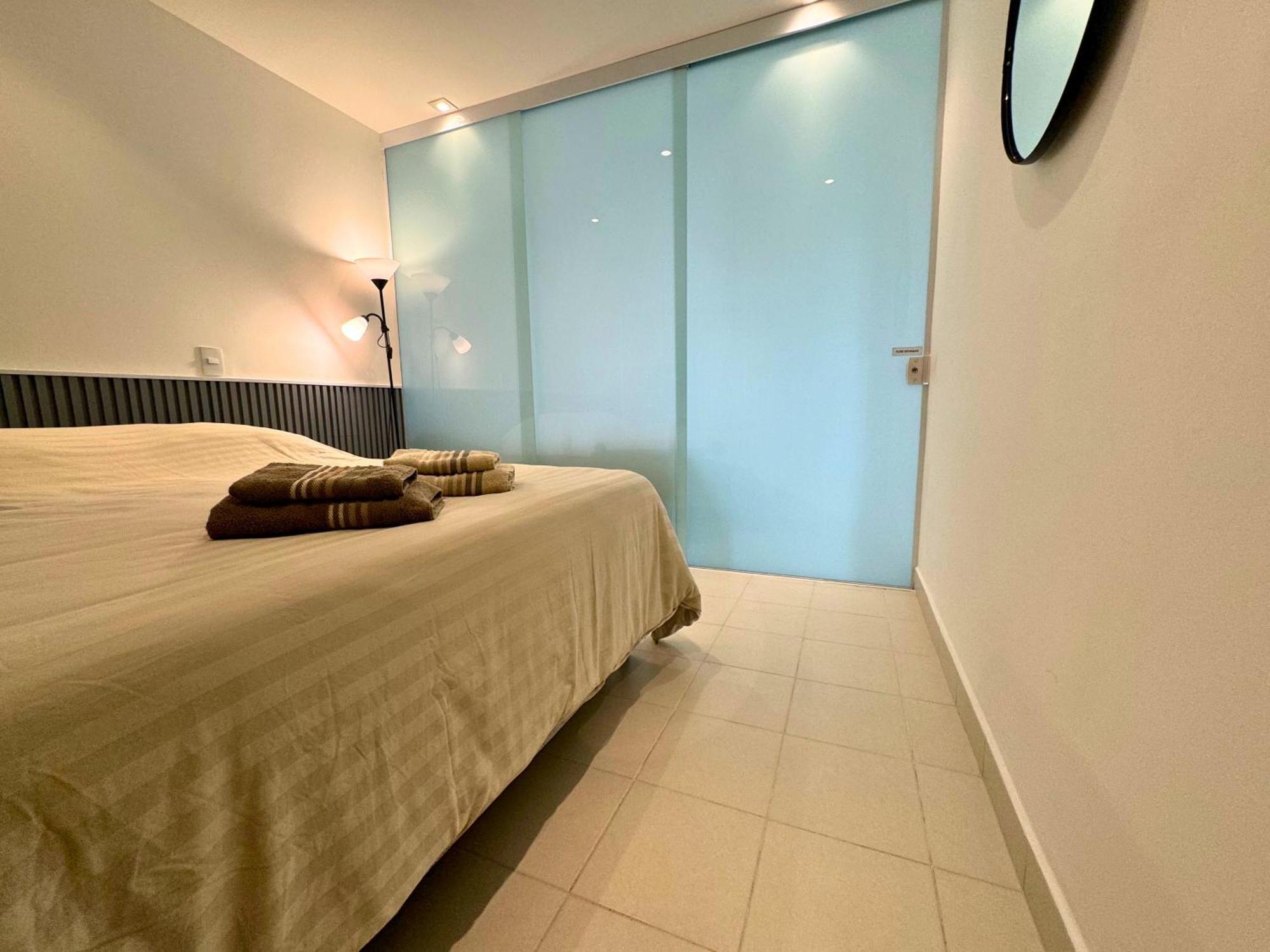 גוארויה Apartamento Vista Para O Mar E Pe Na Areia מראה חיצוני תמונה