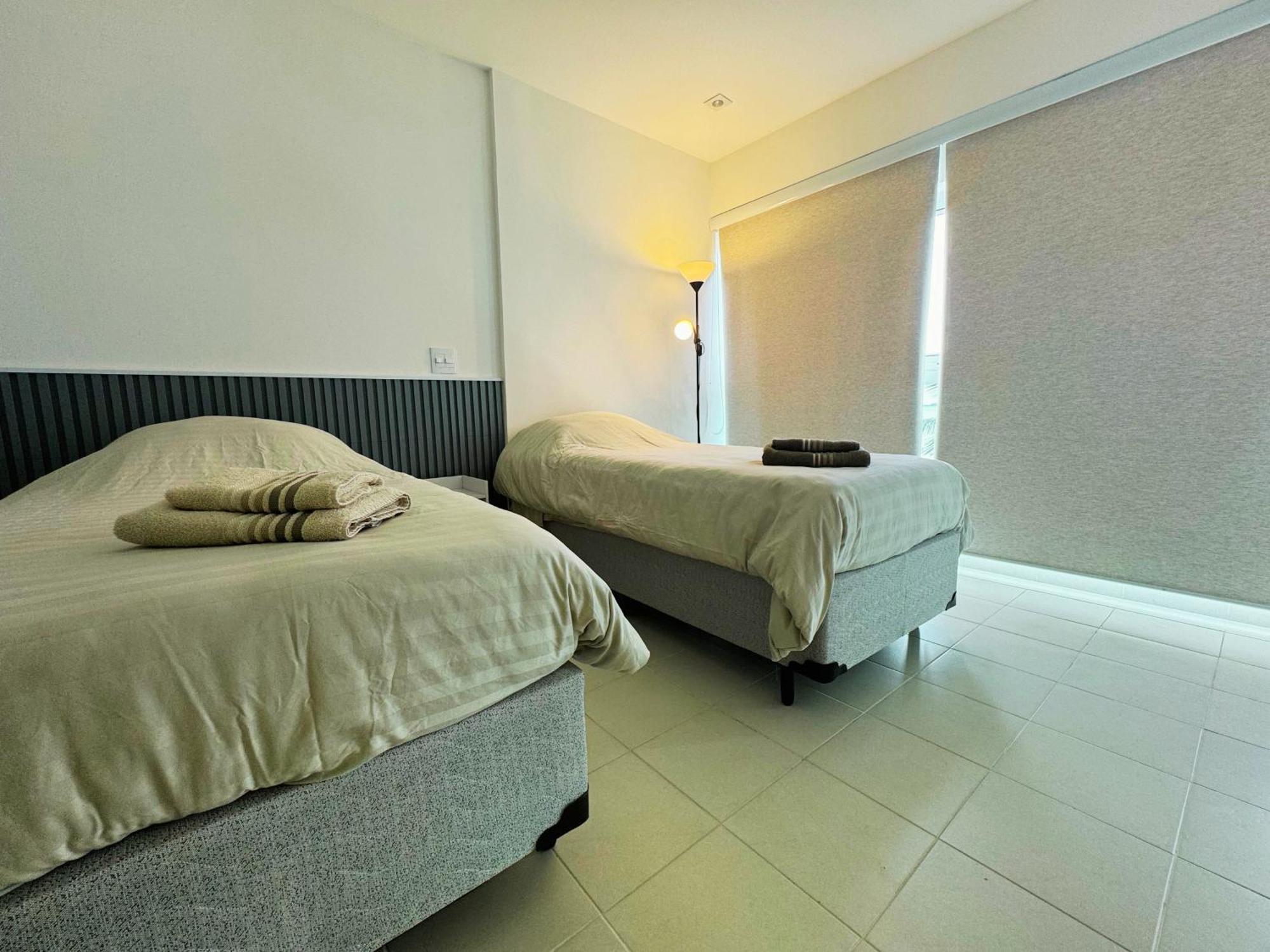 גוארויה Apartamento Vista Para O Mar E Pe Na Areia מראה חיצוני תמונה